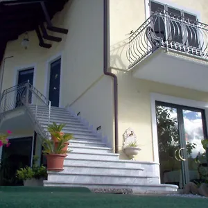 hotel-luna-rossa.hotelitalianriviera.com/